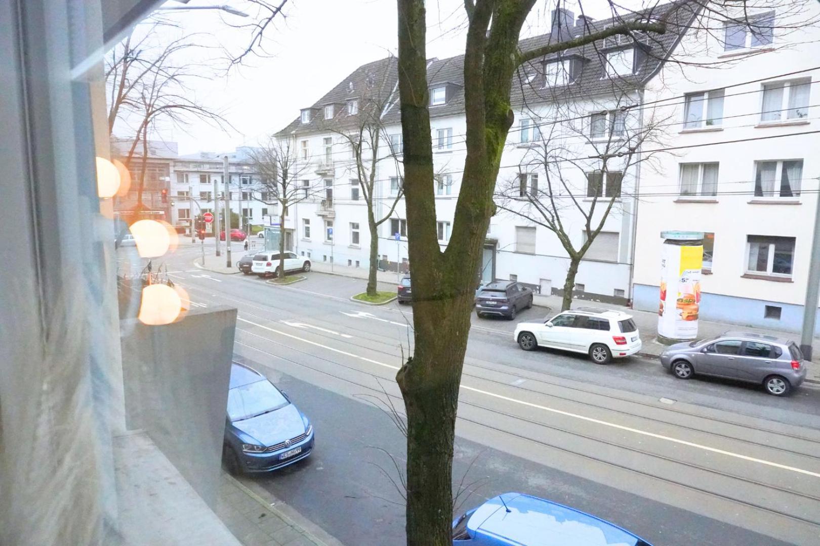 Living-Life, Klinik & Messe Vor Ort, Wlan, Netflix Apartment Essen Exterior photo