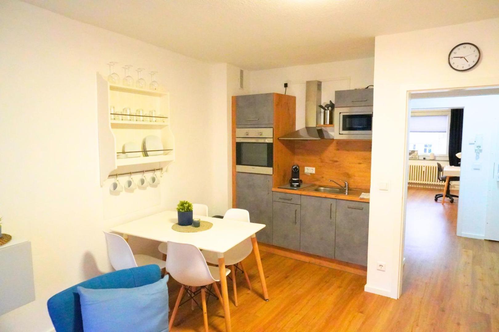 Living-Life, Klinik & Messe Vor Ort, Wlan, Netflix Apartment Essen Exterior photo